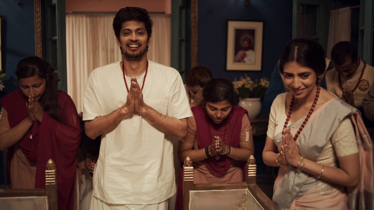 Aashram - S01E08 Hindi - Shuddhi Karan WEB-DL 1080p x264 AVC AAC 2ch.mkv.0004